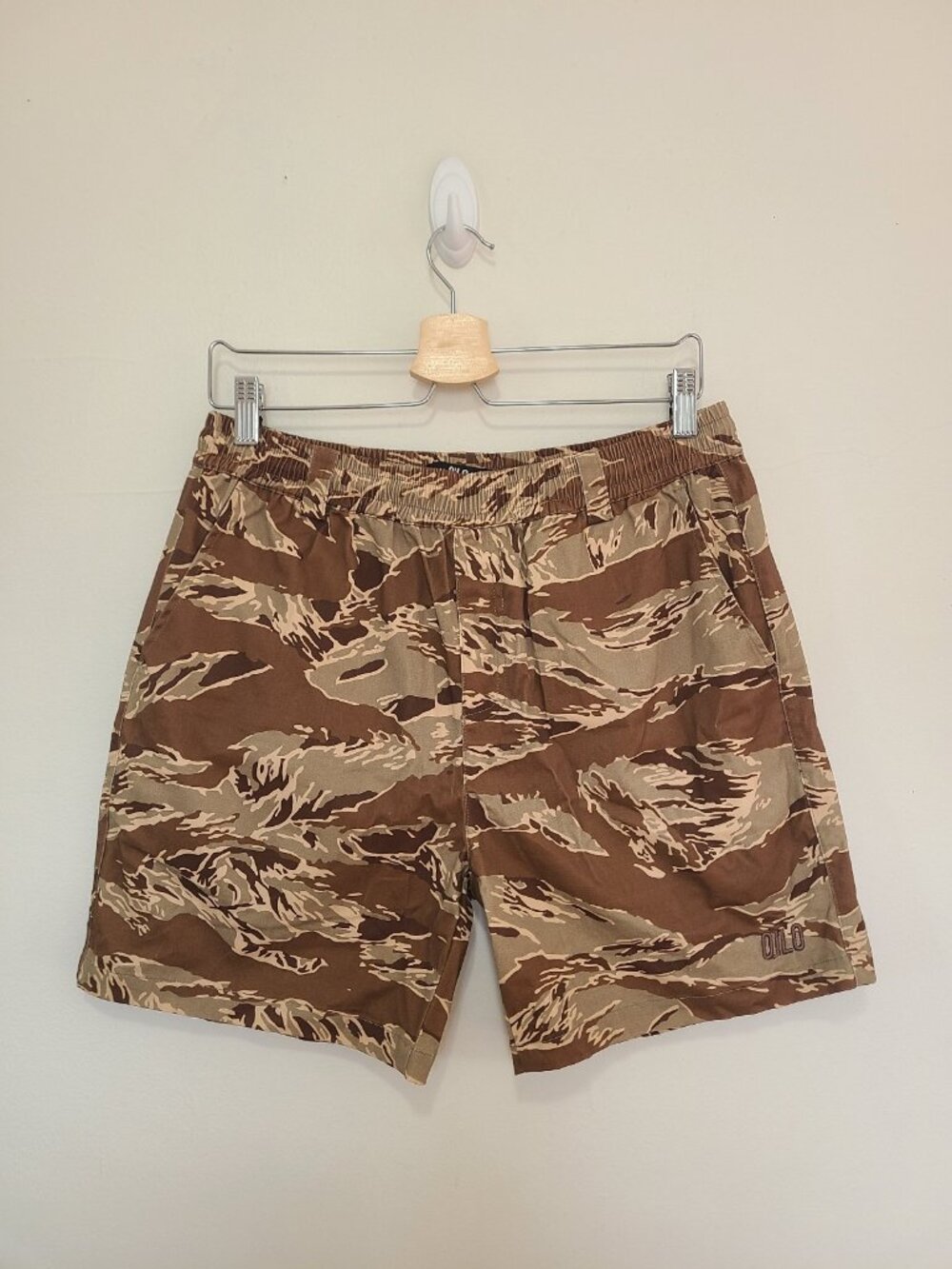 NWOT QILO Tactical Desert Tiger Stripe EDC Shorts  Size L